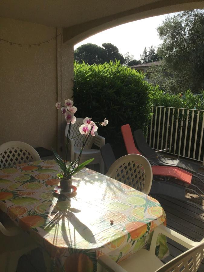Appt T2 Standing Avec Piscine Et Terrasse Apartment Порто-Векио Екстериор снимка