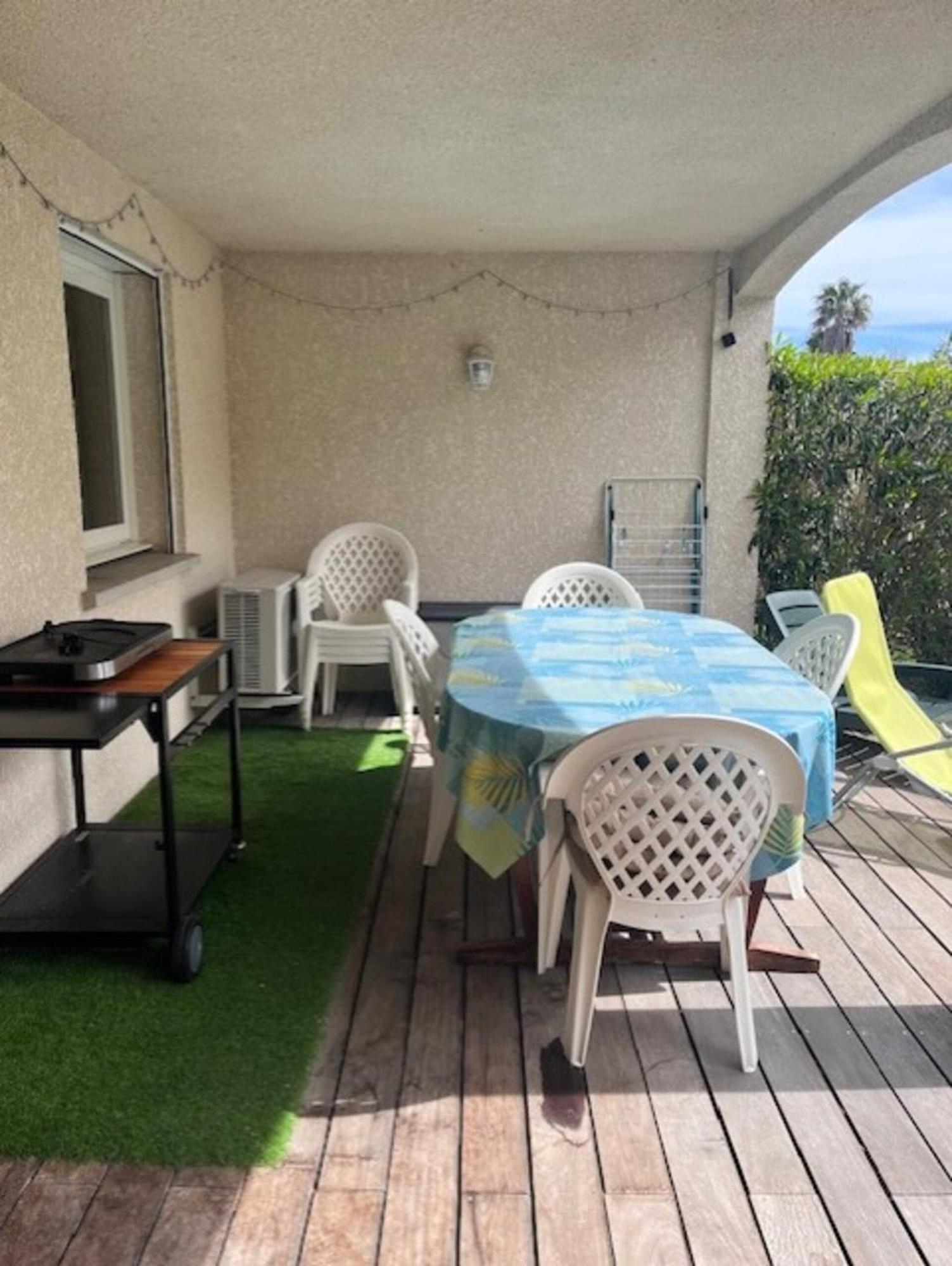 Appt T2 Standing Avec Piscine Et Terrasse Apartment Порто-Векио Екстериор снимка